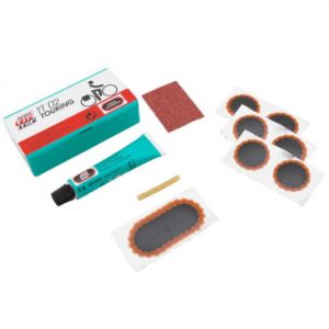 Kit Reparation Chambre à Air Tip Top Tt02 Touring Boite (6 Patchs F0 15mm + 1 Patch F2 45x15mm + Colle 5g + Papier Ponce) avec Notice (506 0100)