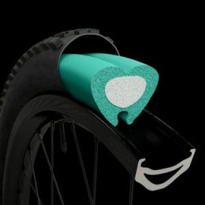 Mousse Anticrevaison Pneu VTT Tubeless Switch Loop Hard 160grs pour Enduro - Dh et VAE Vélo Electrique Roue 26"/27.5"/29" de 2.3 à 2.80 (Vendu à L'unite)