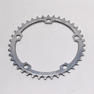 Plateau / Couronne Route 5bra D.135 Miche 42dts Milieu Triple pour Campagnolo Alu Argent (Axe Carre) 9/10v.