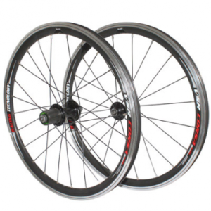 Roues Route Patin Blocage 24" Gravity Cassette 10/9/8v Gravity Noir Double Paroi (Avant + Arriere) 520-23