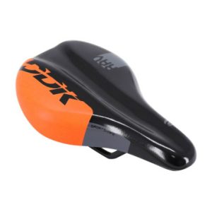 Selle Junior Gravity Rav Noir Deco Orange 210x130mm avec Trou Central Rail Acier Noir