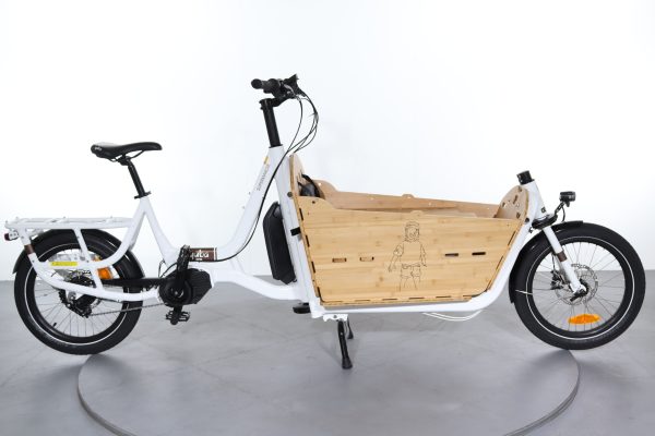 Vélo Cargo Électrique Yuba Super Cargo chargeur frontal blanc modèle 2021