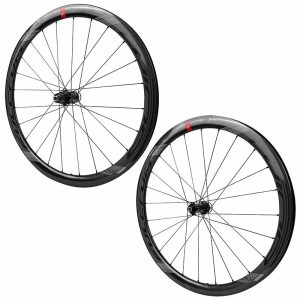 Roues Route Disque 700 Fulcrum Wind 40 Carbone Noir Centerlock Cassette Shimano 11-10 V (Paire)